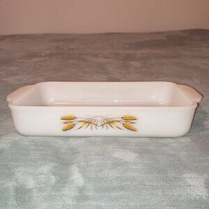 410 FireKing Ovenware Anchor Hocking 1.5 quart 1 1/2 QT Collectible Vintage